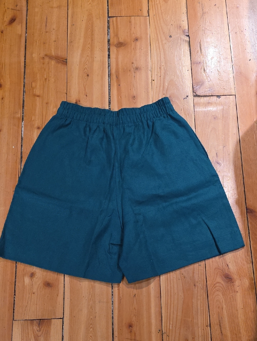 Elastic-Waist l Women’s Bermuda Shorts